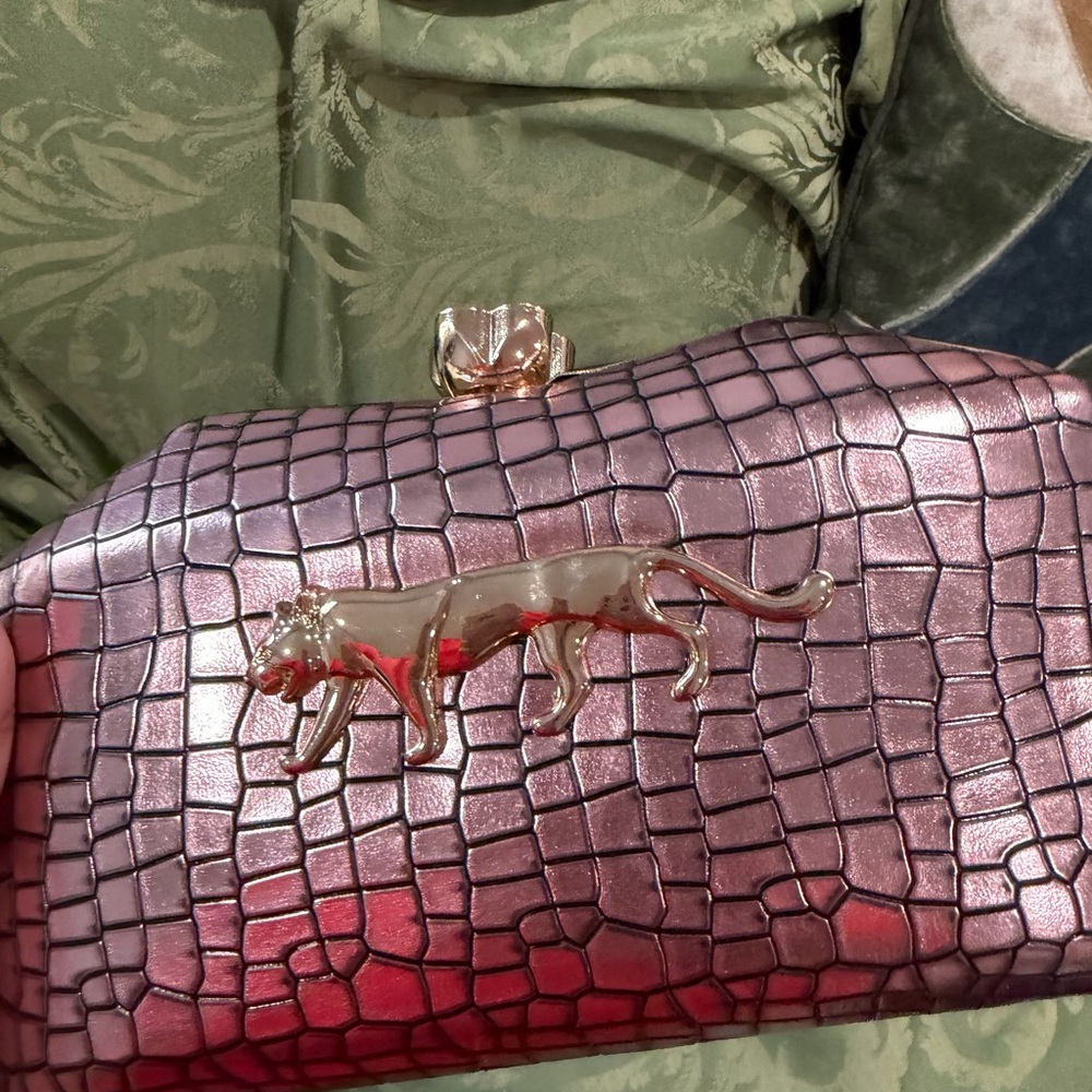 Elegant Pink Crocodile Pattern Clutch see details